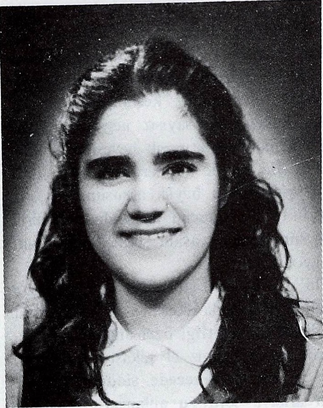 Seza Danışoğlu, 1986 yıllığı fotoğrafı