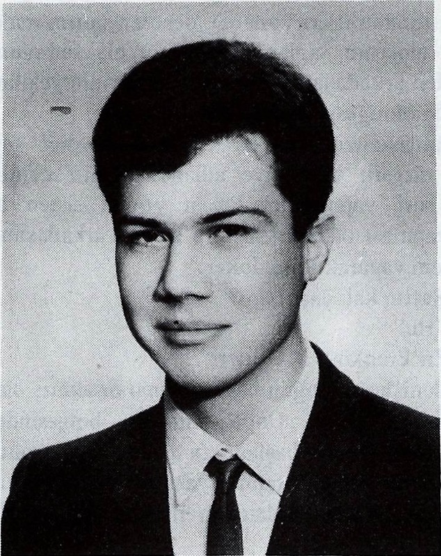 Hakan Ülgen, 1986 yıllığı fotoğrafı