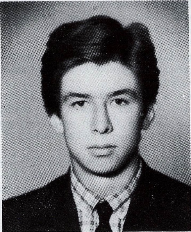 Levent Özgül, 1986 yıllığı fotoğrafı