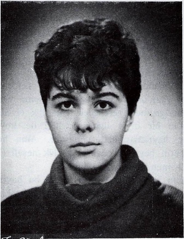 Pelin Engin, 1986 yıllığı fotoğrafı