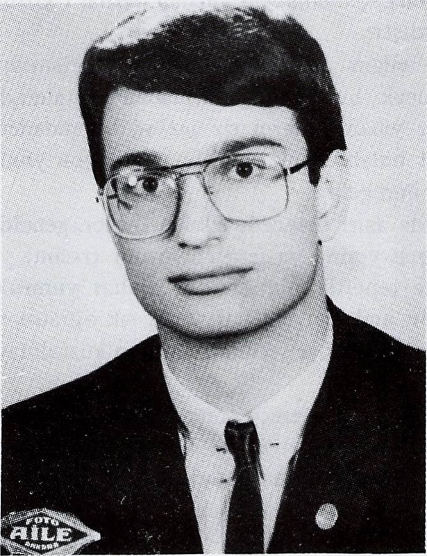 Gökhan Tunçbilek, 1986 yıllığı fotoğrafı