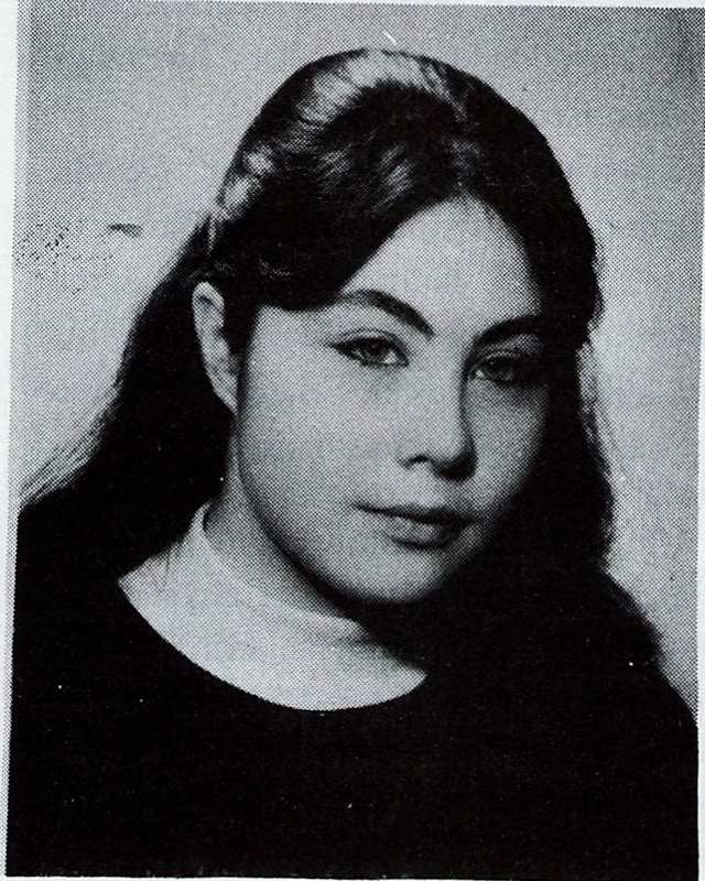 Esra Hergül, 1986 yıllığı fotoğrafı